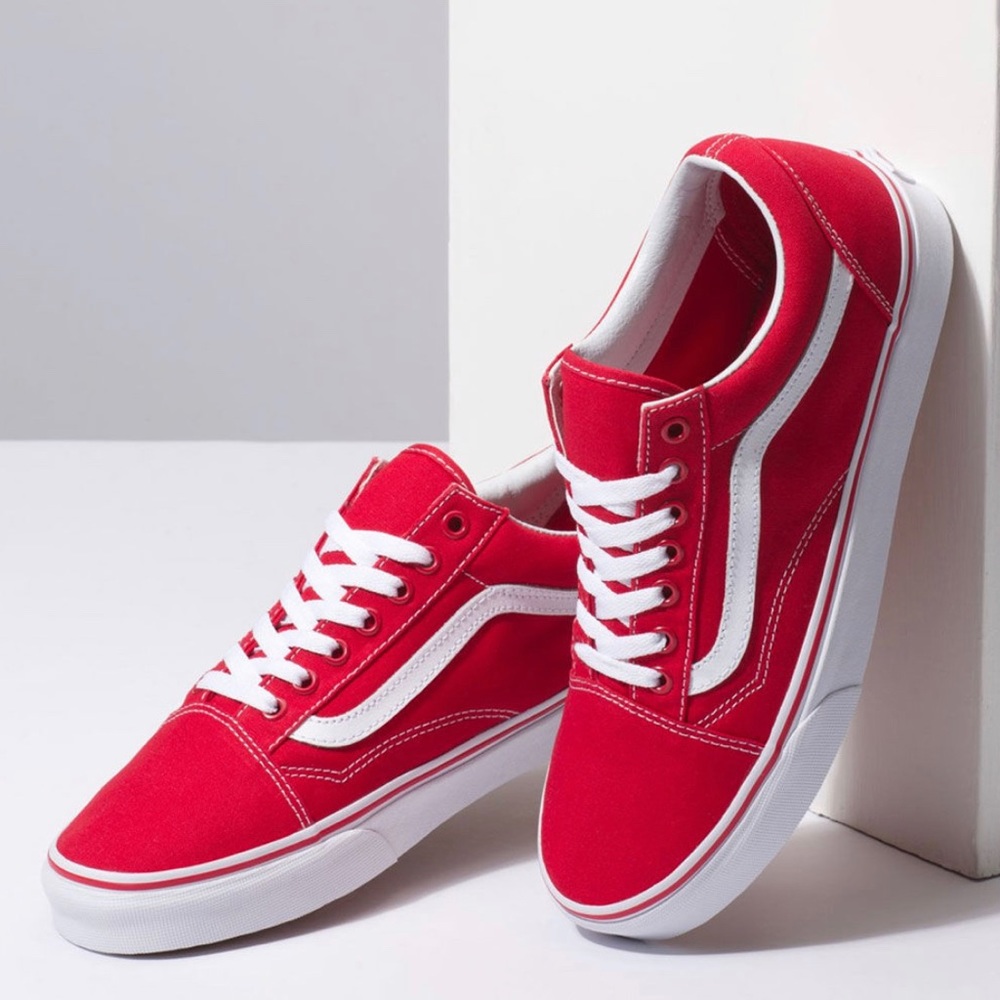 NEW ~ Old Skool Vans
